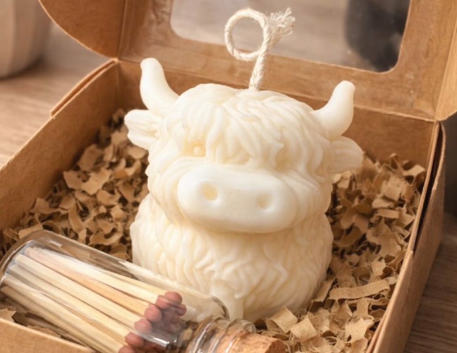 Mabel and Millie Candle Co logo