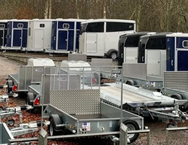 Duncan McIntosh Trailers logo