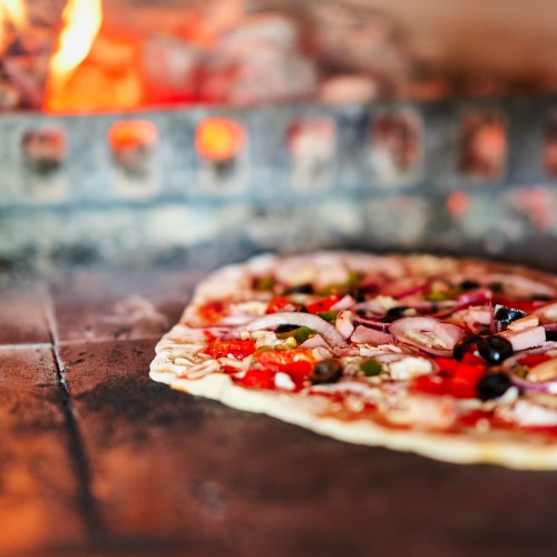 Magic 5 Pizza logo