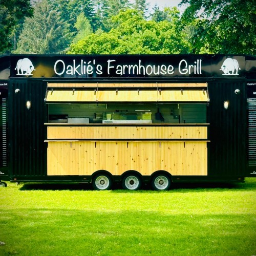 Oaklie‘s Farmhouse Grill logo