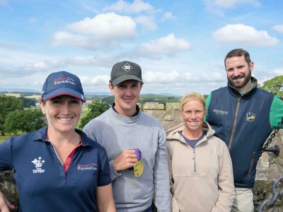 Fwd: British gold medallists on the roof of Scone Palace