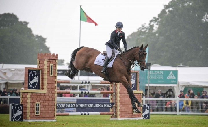 Piggy March Claims Scone Palace Major Prize