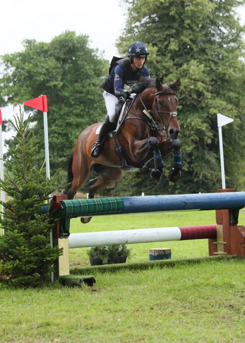 Harry Horton steers two six-year-olds into the top six in the Malcolm Group CCI1-intro